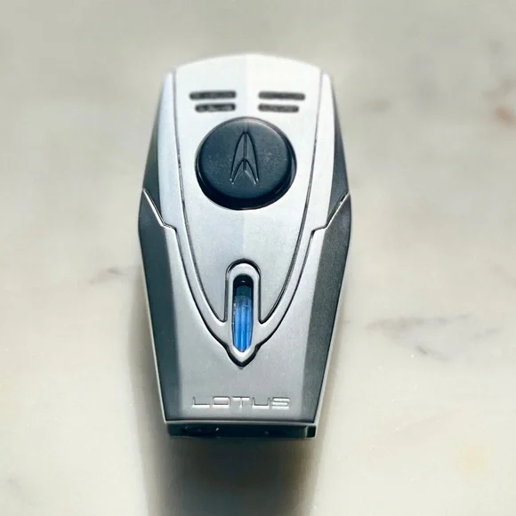 Lotus Fury Cigar Lighter - Picture 4 of 8